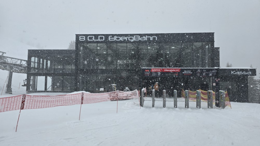 Vroege seizoensopening SkiWelt door veel sneeuw.